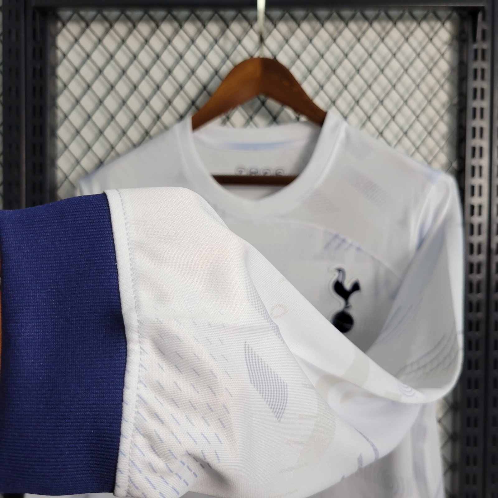 Tottenham Hotspur Langarm Home Trikot 2023-2024 - Weiß Tottenham Hotspur Langarm Home Trikot 2023-2024 - Weiß