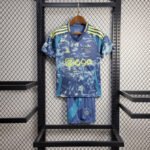 Ajax Auswärtstrikot Kinder Mini Kit 2024-2025