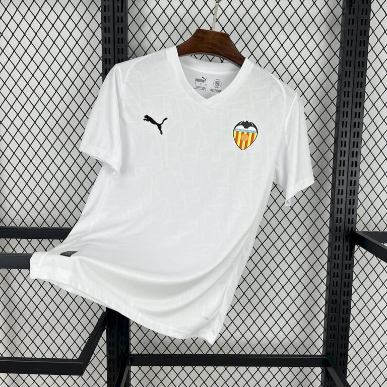 FC Valencia Home Trikot 2025-2026