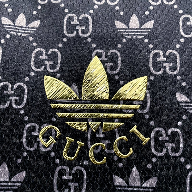 Juventus Joint Edition Sondertrikot 2022-2023 Juventus Joint Edition Sondertrikot 2022-2023