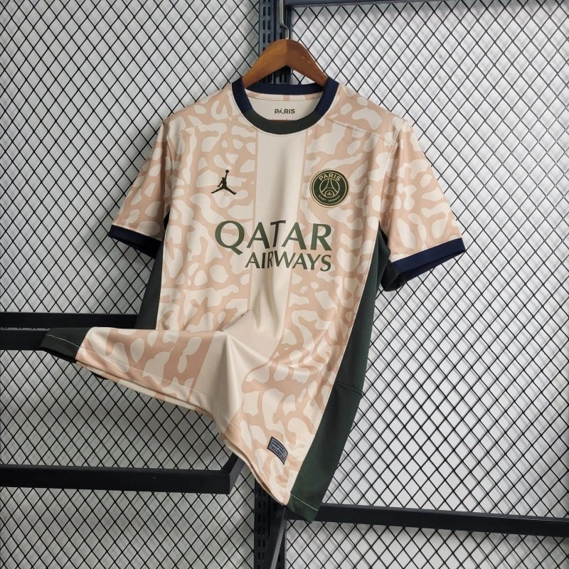Paris Saint-Germain Kylian Mbappe 7 Fourth Trikot 2023-2024 Paris Saint-Germain Kylian Mbappe 7 Fourth Trikot 2023-2024