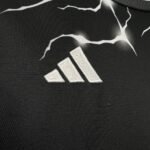 Real Madrid Löwen Sondertrikot 2024-2025 - Schwarz