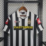 Juventus Home Retro Trikot 2001-2002