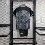 FC Liverpool x Lebron James Sondertrikot Kinder Minikit 2024-2025