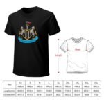 Newcastle United Core Stretch Slim Cneck Gildan Tee T-Shirt Herren