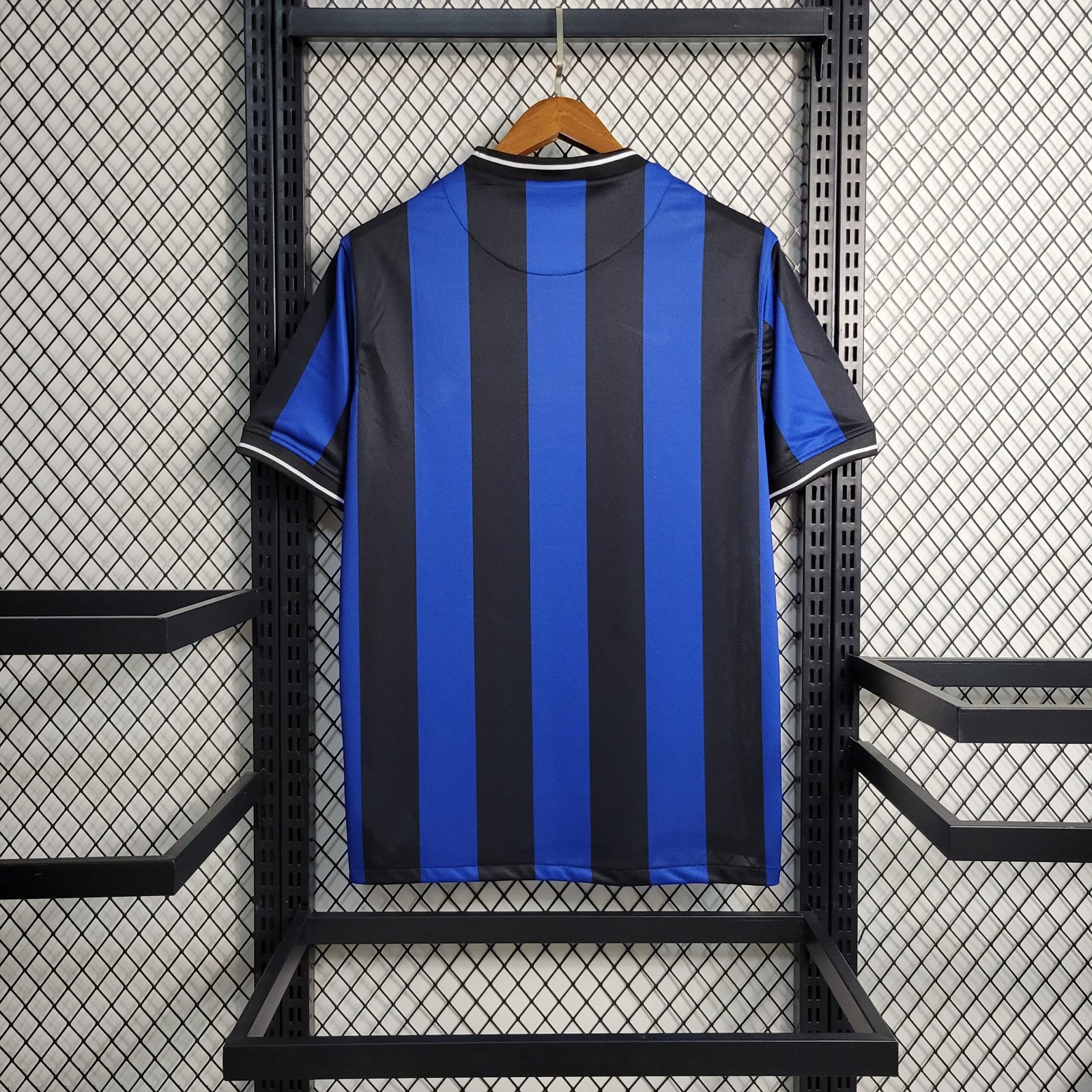 Inter Mailand Retro Home Trikot 2009-2010 Inter Mailand Retro Home Trikot 2009-2010
