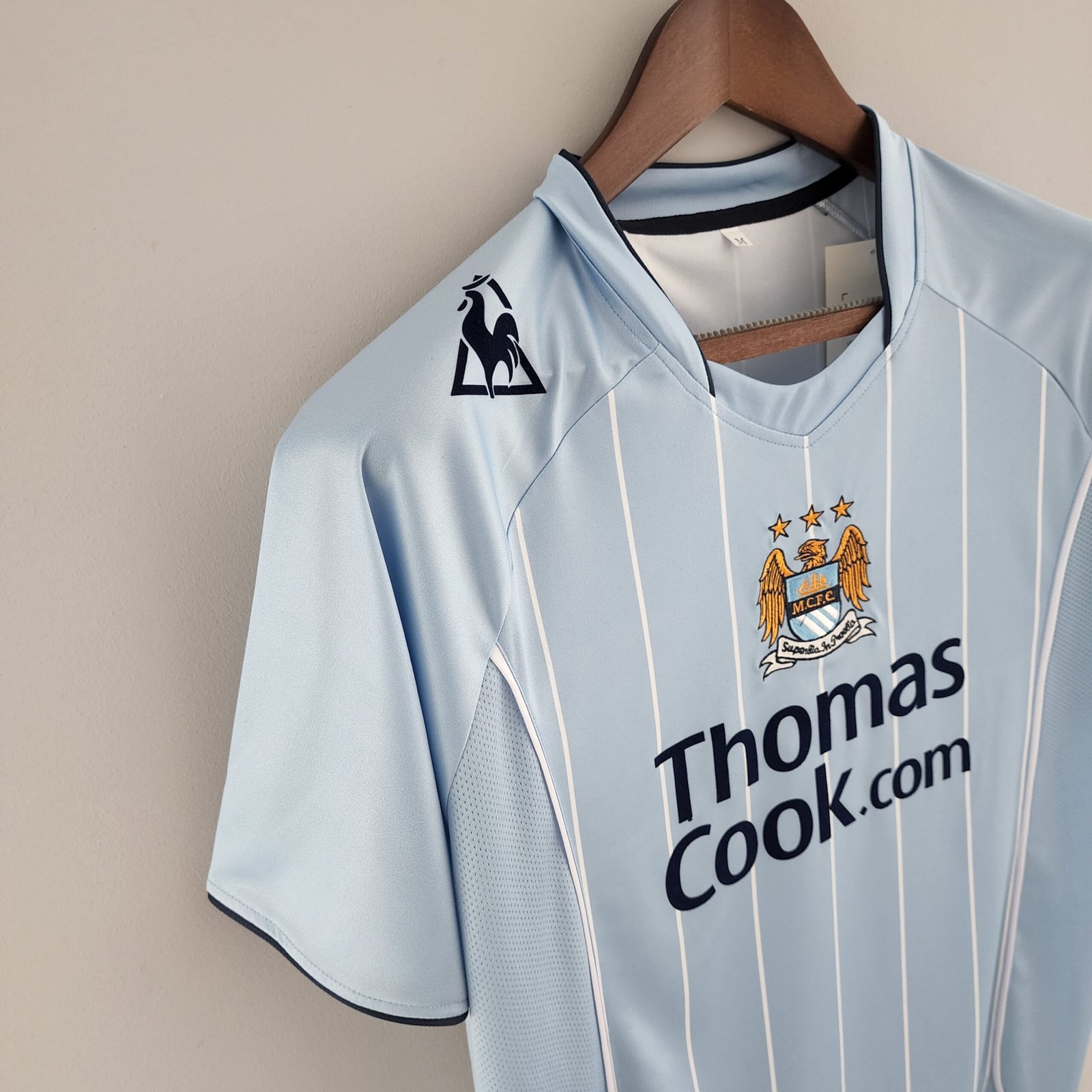 Manchester City Retro Home Trikot 2008-2009 Manchester City Retro Home Trikot 2008-2009