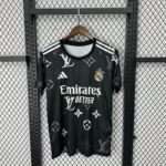 Real Madrid X LV Limitierte Sondertrikot 2025-2026 - Schwarz