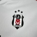 Beşiktaş J.K. Home Trikot 2025-2026