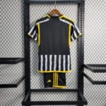 Juventus Heimtrikot Kinder Minikit 2023-2024