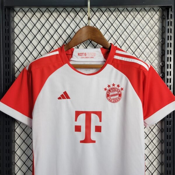 Bayern München Heimtrikot Kinder Minikit 2023-2024
