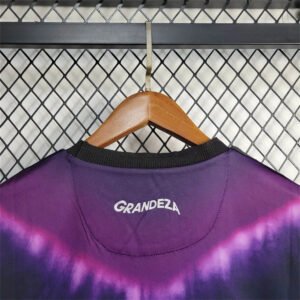 Real Madrid "Grandeza" Sondertrikot 2025-2026