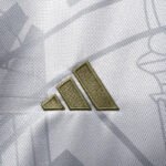 Real Madrid Drache Sonderausgabe Trikot 2023-2024 - Platin