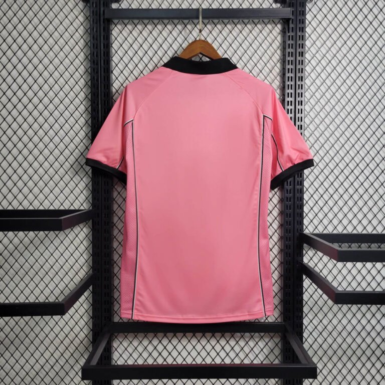 Juventus Away Retro Trikot 1997-1998 - Rosa