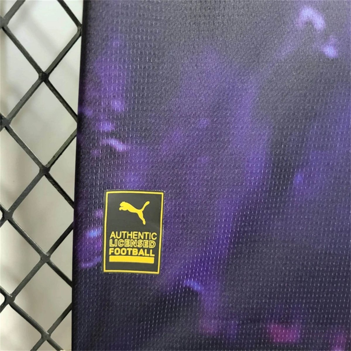 Manchester City Konzept Sondertrikot 2025-2026 - Lila Manchester City Konzept Sondertrikot 2025-2026 - Lila