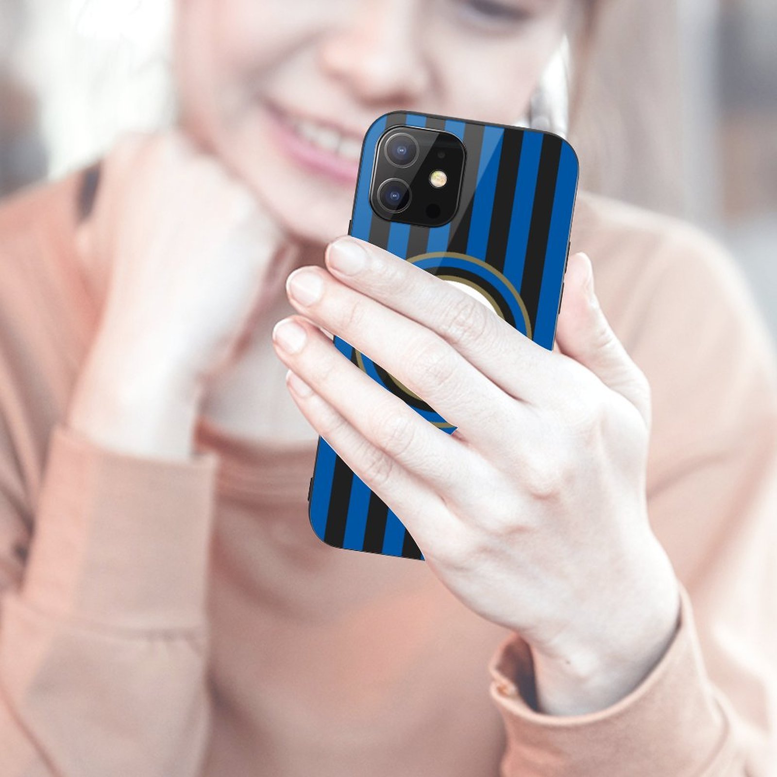 Inter Mailand Stoßfest Glaskasten Handyhüllen & Cover Für IPhone 12 Inter Mailand Stoßfest Glaskasten Handyhüllen & Cover Für IPhone 12