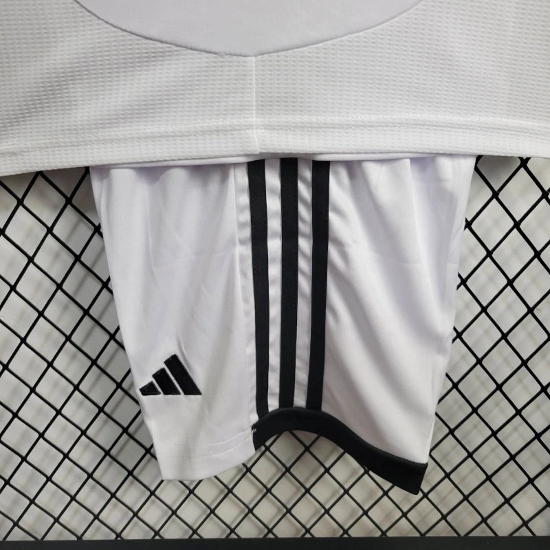 Real Madrid Arda Güler 15 Heimtrikot Kinder 2024-2025 Real Madrid Arda Güler 15 Heimtrikot Kinder 2024-2025