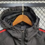 FC Bayern München Windbreaker 2024-2025 – Schwarz
