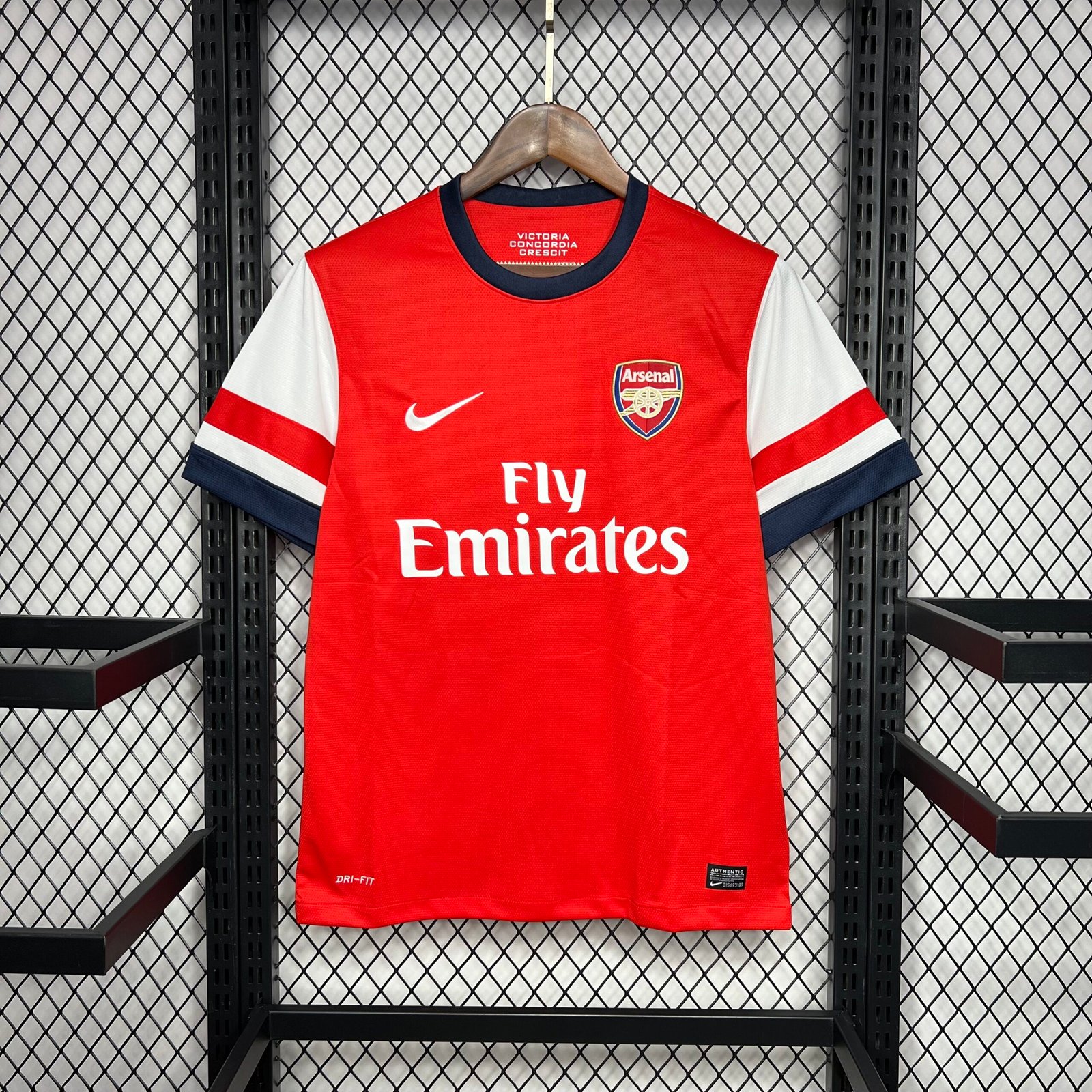 Arsenal Retro Home Trikot 2012-2013 Arsenal Retro Home Trikot 2012-2013