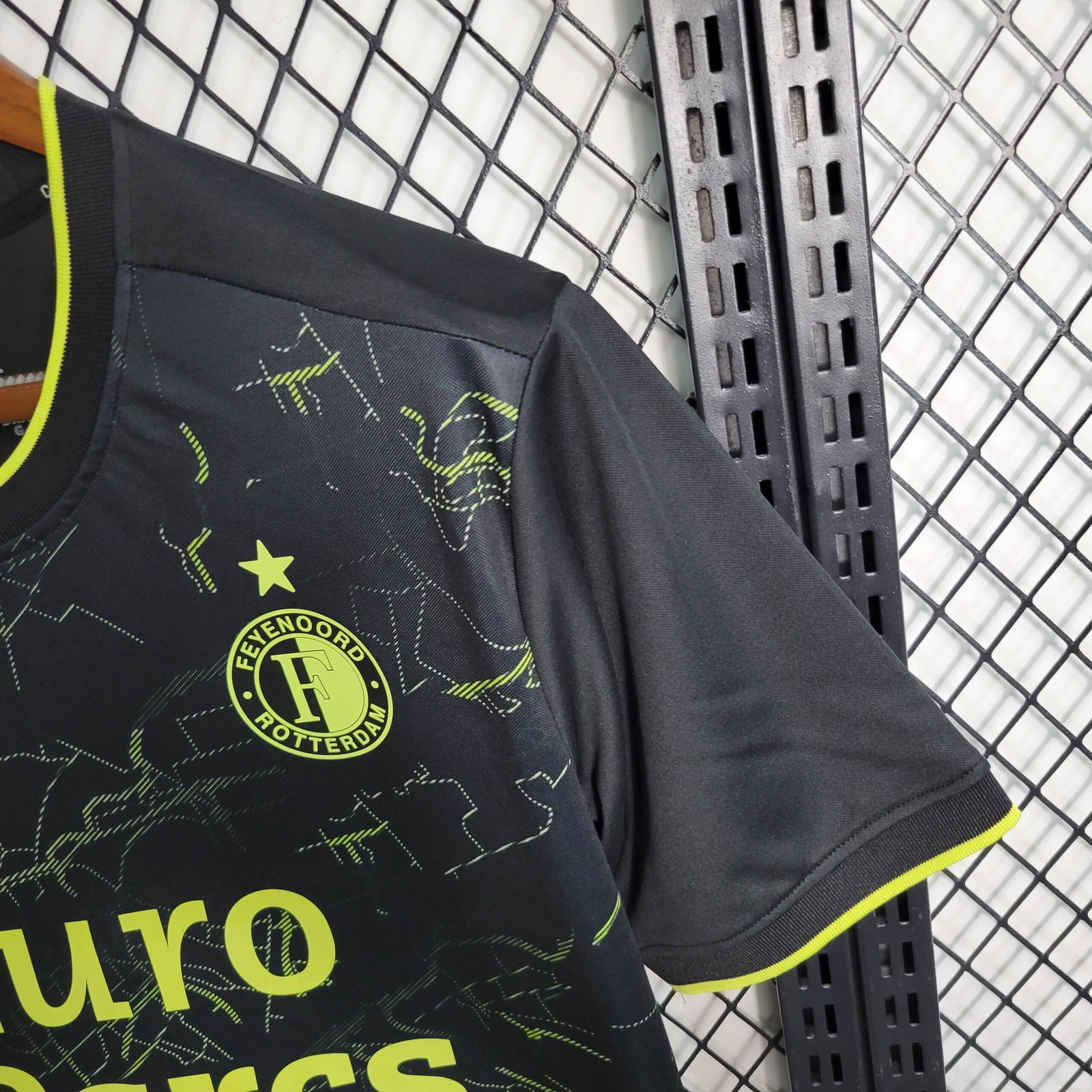 Feyenoord Rotterdam Away Trikot 2023-2024 - Schwarz Feyenoord Rotterdam Away Trikot 2023-2024 - Schwarz