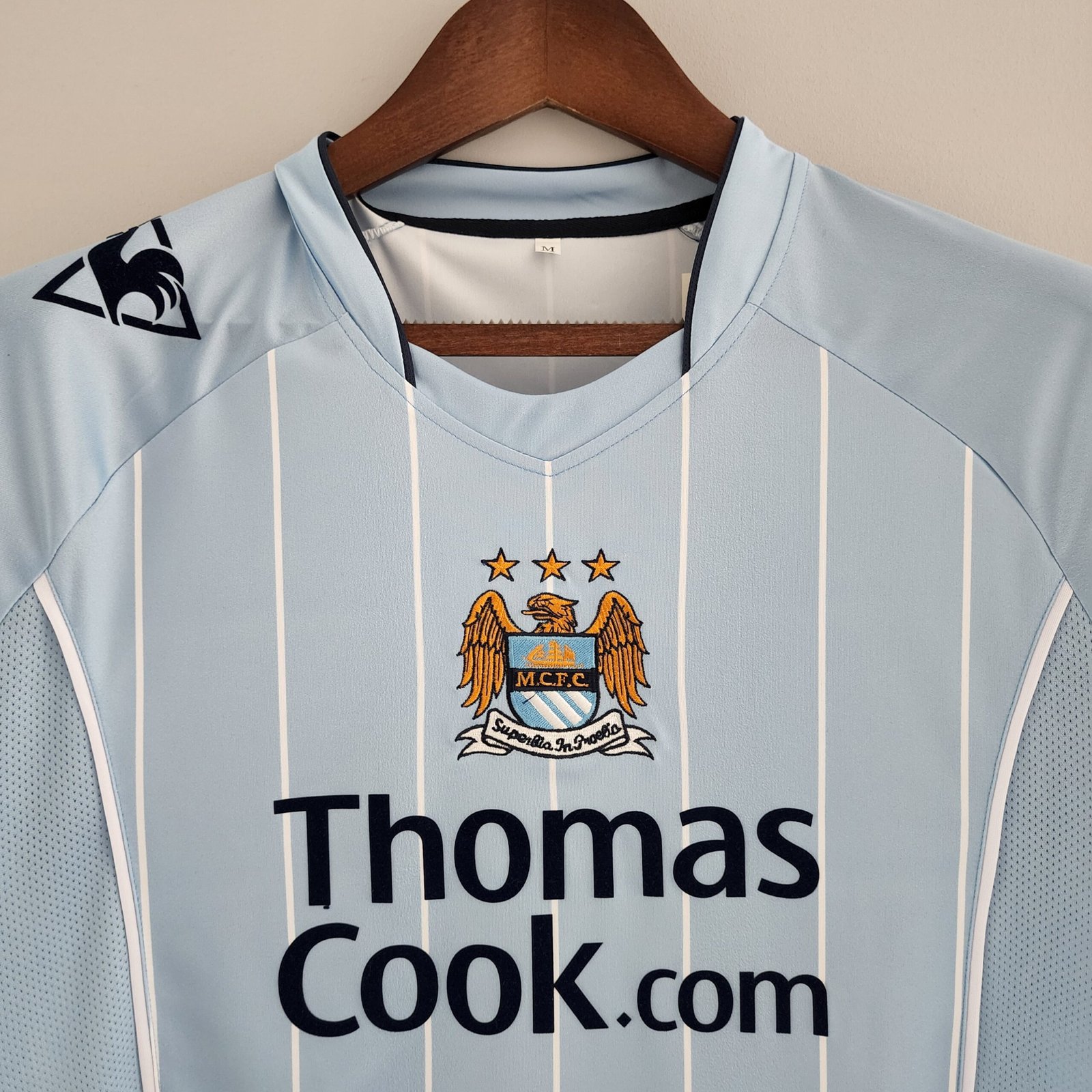 Manchester City Retro Home Trikot 2008-2009 Manchester City Retro Home Trikot 2008-2009