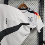 Deutschland Florian Wirtz 17 Home Trikot EM 2024