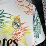 Real Madrid Sondertrikot 2024-2025 - Weiß Drache