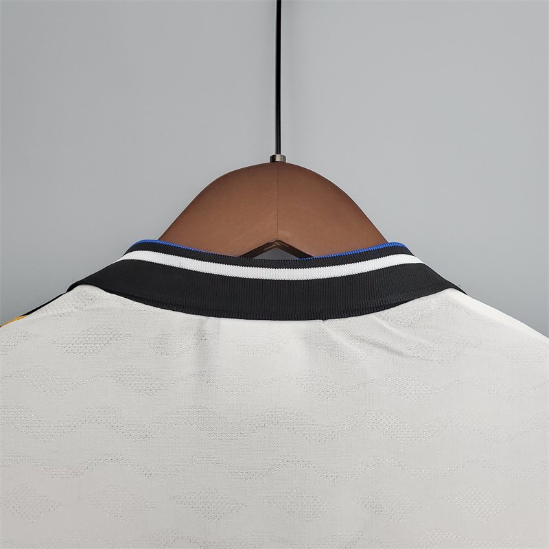 Inter Mailand Retro Away Trikot 1996-1997 Inter Mailand Retro Away Trikot 1996-1997