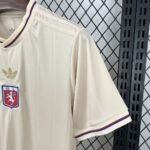 Olympique Lyonnais 75 Jähriges Jubiläum Sondertrikot 2025-2026
