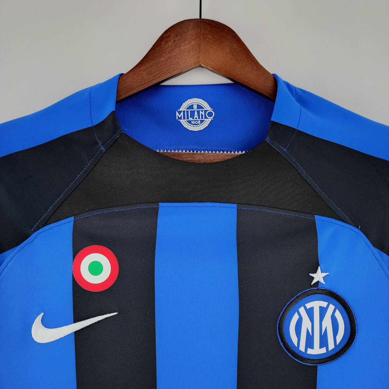 Inter Mailand Home Trikot 2022-2023 ( Aufdruck Dein Name ) Inter Mailand Home Trikot 2022-2023 ( Aufdruck Dein Name )