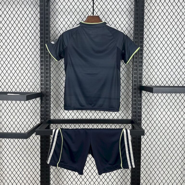 Real Madrid Auswärtstrikot Kinder Mini Kit 2025-2026
