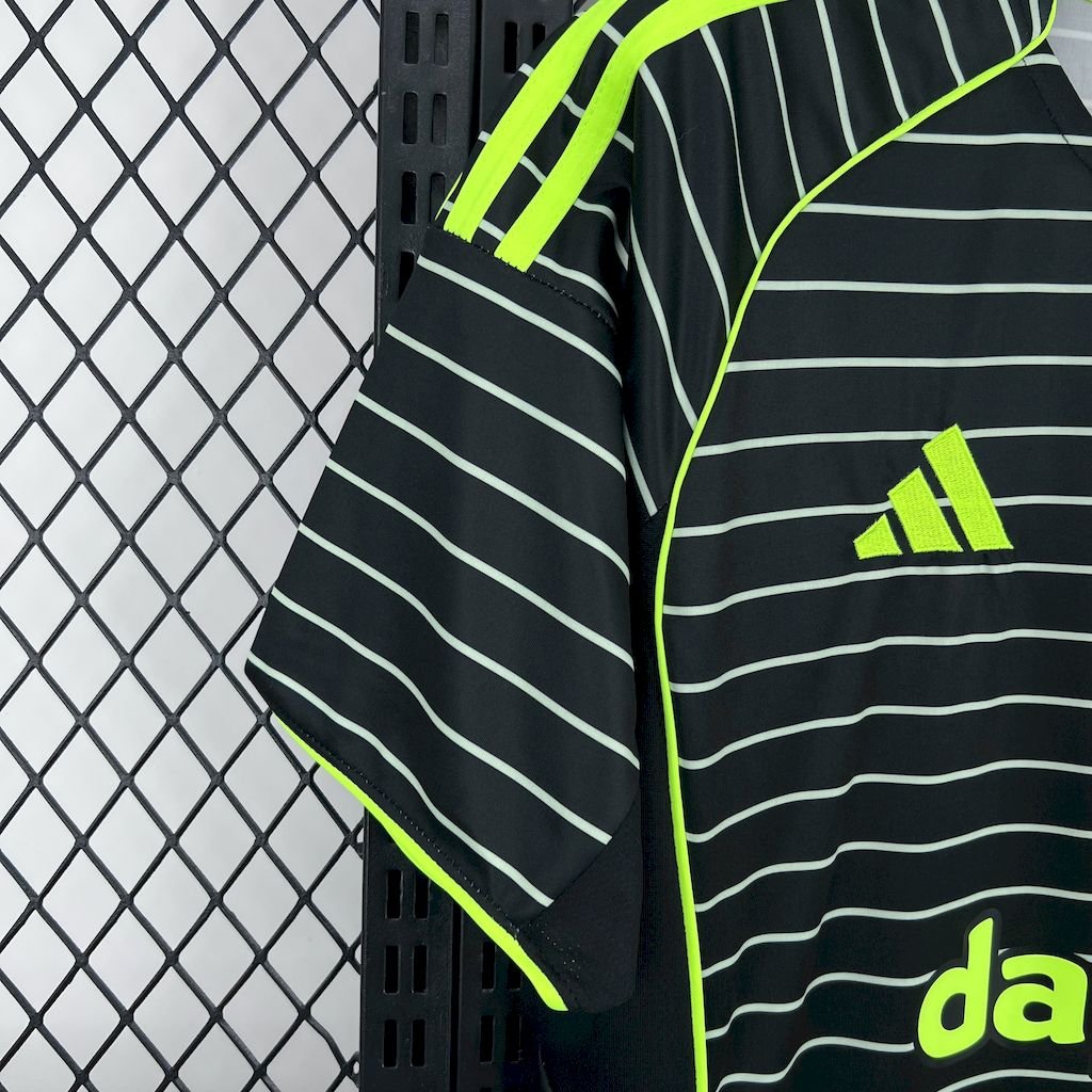 Glasgow Celtic Away Trikot 2025-2026 Glasgow Celtic Away Trikot 2025-2026