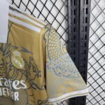 Real Madrid Drache Sonderausgabe Trikot 2023-2024 - Gold