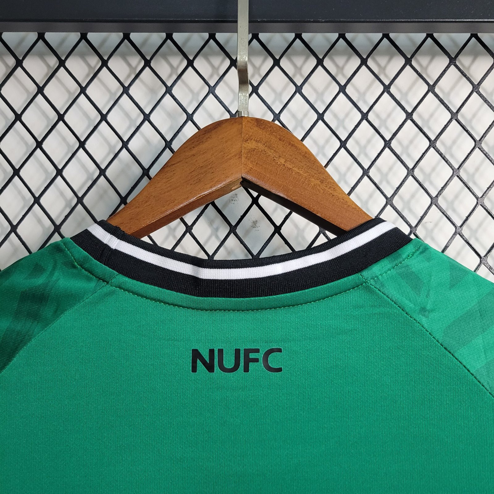 Newcastle United Away Trikot 2023-2024 - Grün Newcastle United Away Trikot 2023-2024 - Grün