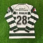 Sporting Lissabon CP Cristiano Ronaldo 28 Retro Langarm Home Trikot 2001-2003