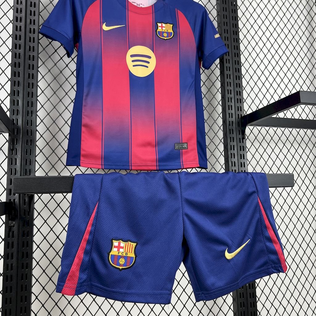 FC Barcelona Heimtrikot Kinder Mini Kit 2025-2026 FC Barcelona Heimtrikot Kinder Mini Kit 2025-2026