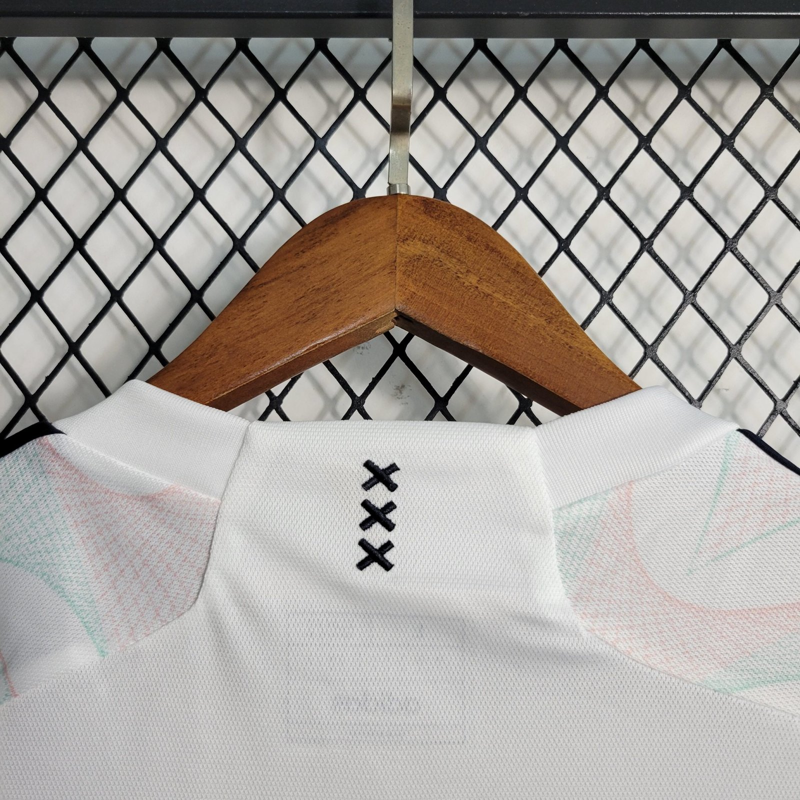 Ajax Away Trikot 2023-2024 - Weiß Ajax Away Trikot 2023-2024 - Weiß