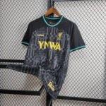 FC Liverpool x Lebron James Sondertrikot 2024-2025 - Schwarz