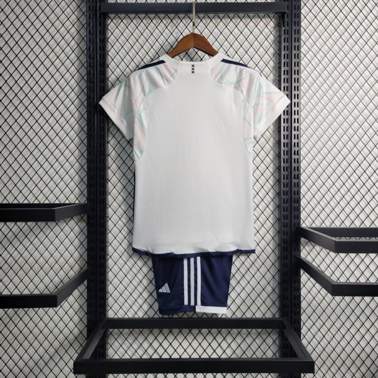 Ajax Auswärtstrikot Kinder Mini Kit 2023-2024