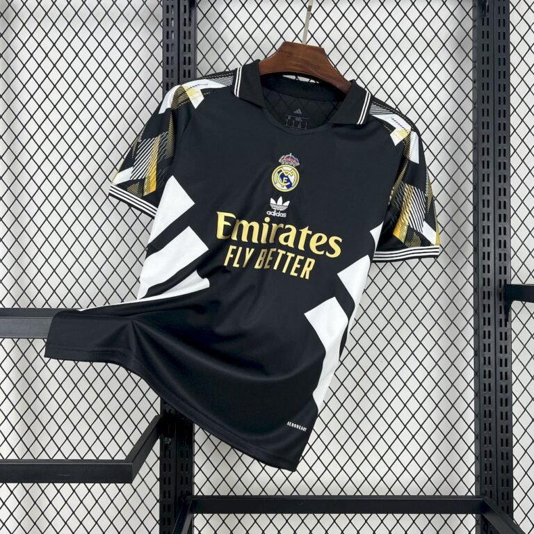 Real Madrid Retro Sondertrikot 2025-2026
