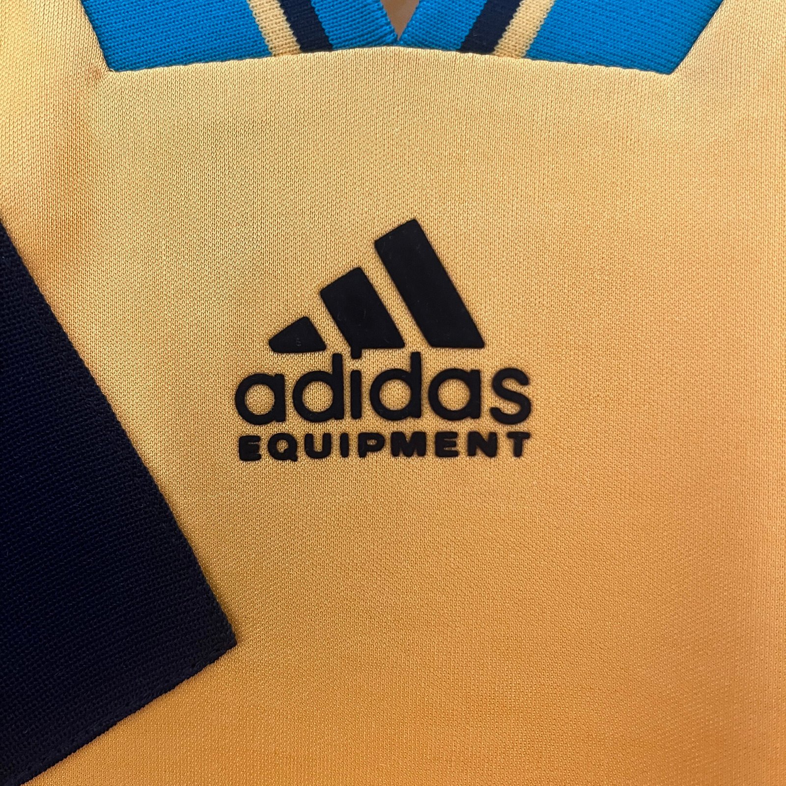 FC Bayern München Away Retro Trikot 1993-1995 - Gelb FC Bayern München Away Retro Trikot 1993-1995 - Gelb