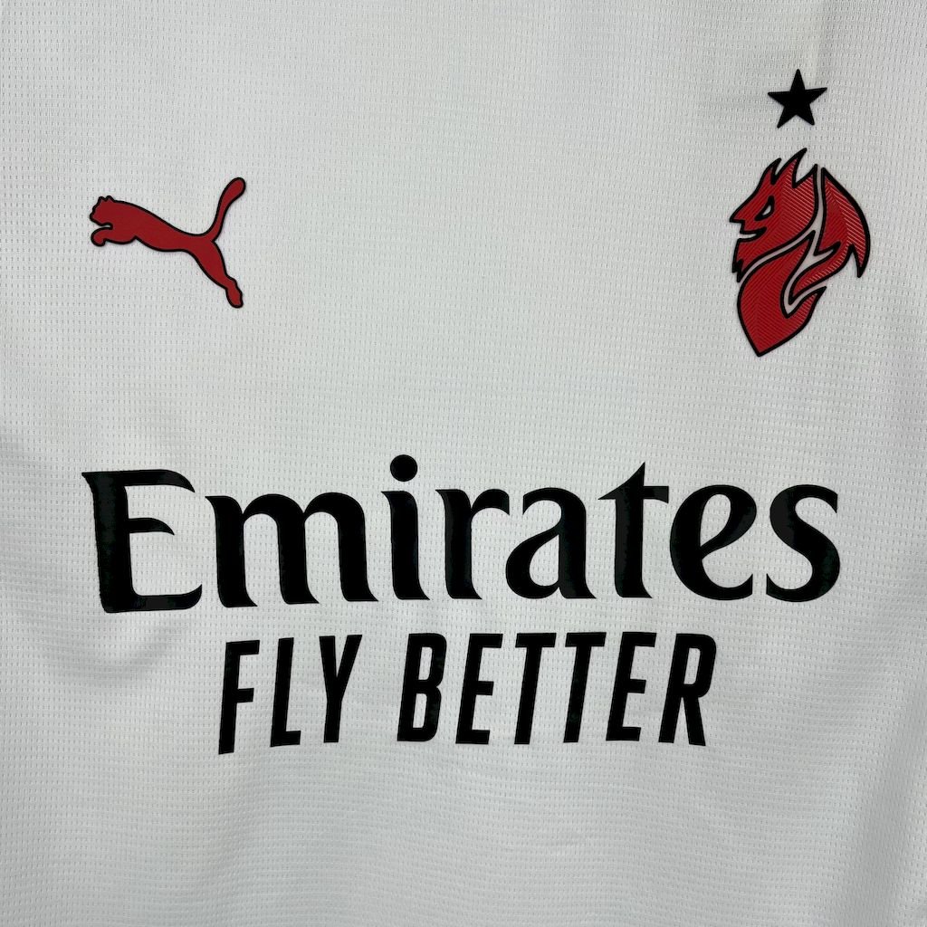 AC Mailand Away Trikot 2025-2026 AC Mailand Away Trikot 2025-2026
