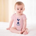 Tottenham Hotspur Baby Bodysuit Strampler Schlafanzug Mit Kurzen Ärmeln