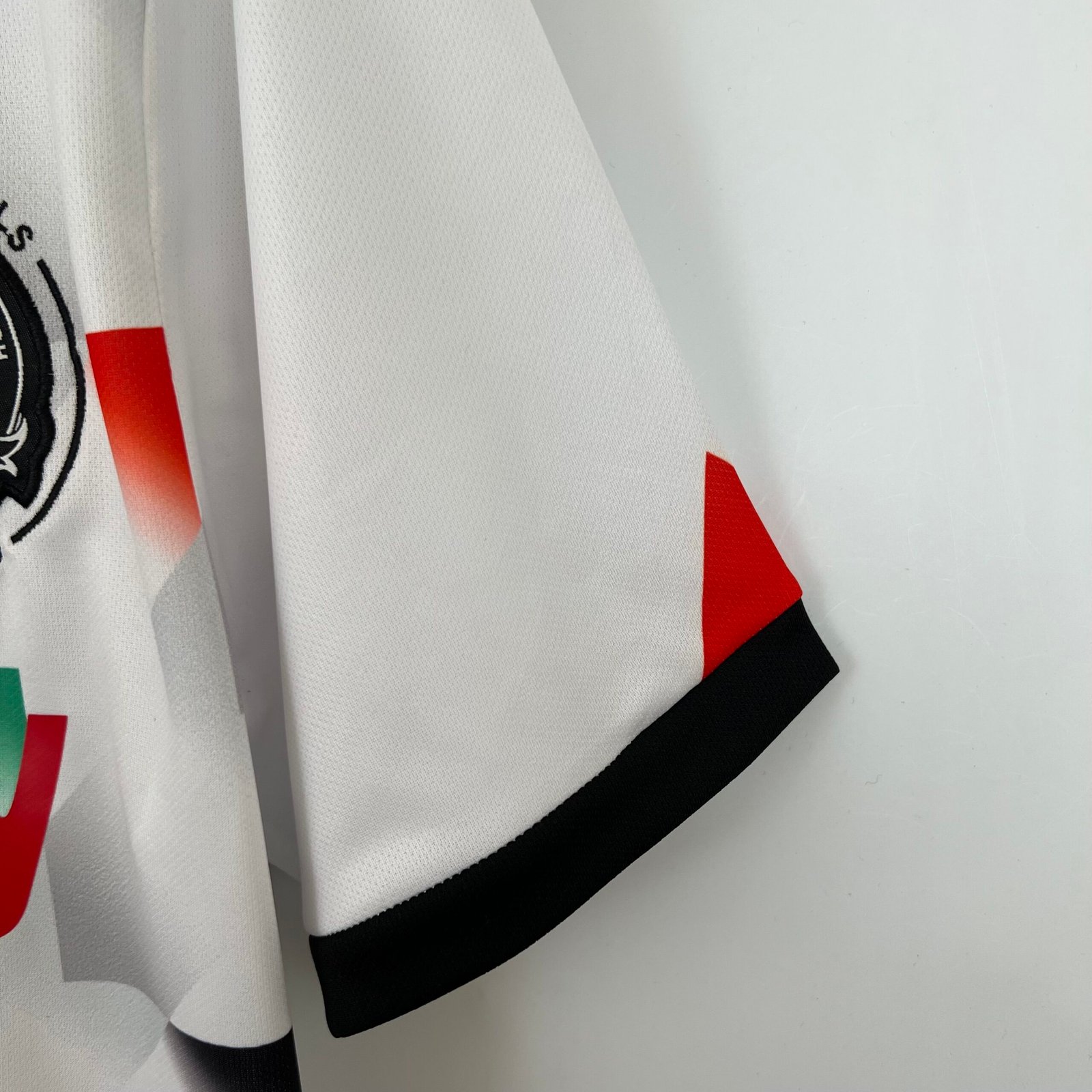 Bohemian F.C. Away Trikot 2023-2024 Bohemian F.C. Away Trikot 2023-2024