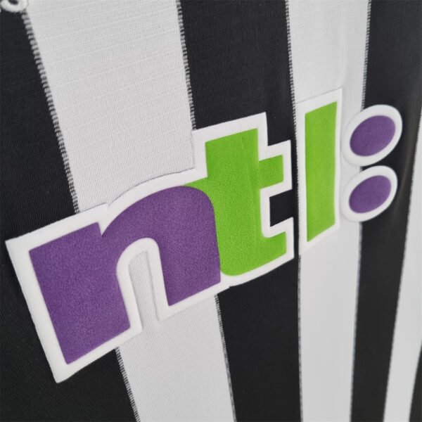 Newcastle United Home Retro Trikot 2000-2001