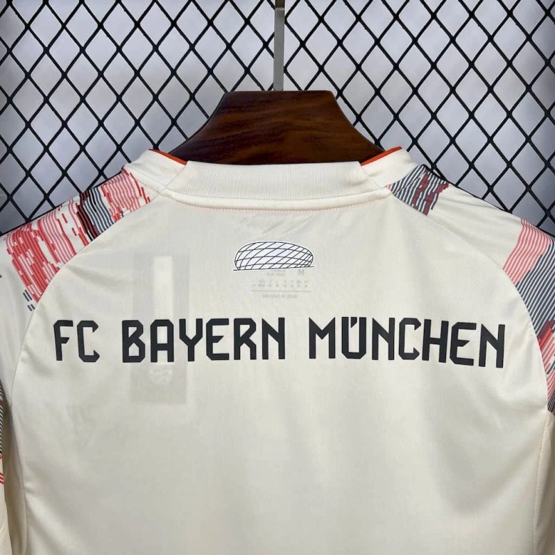 FC Bayern München Away Trikot 2025-2026 FC Bayern München Away Trikot 2025-2026