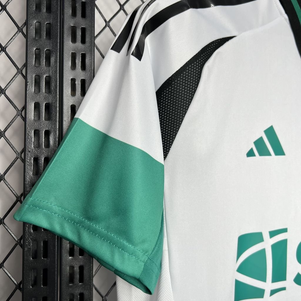 Newcastle United Third Trikot 2024-2025 Newcastle United Third Trikot 2024-2025