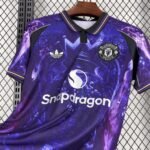 Manchester United Limitierte Sondertrikot 2025-2026 - Lila
