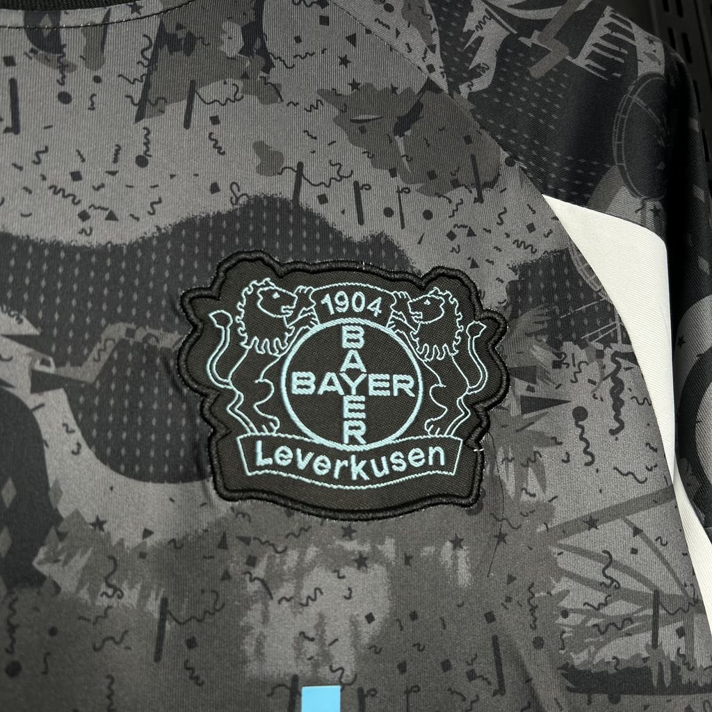 Bayer Leverkusen Third Trikot 2024-2025 - Schwarz Bayer Leverkusen Third Trikot 2024-2025 - Schwarz