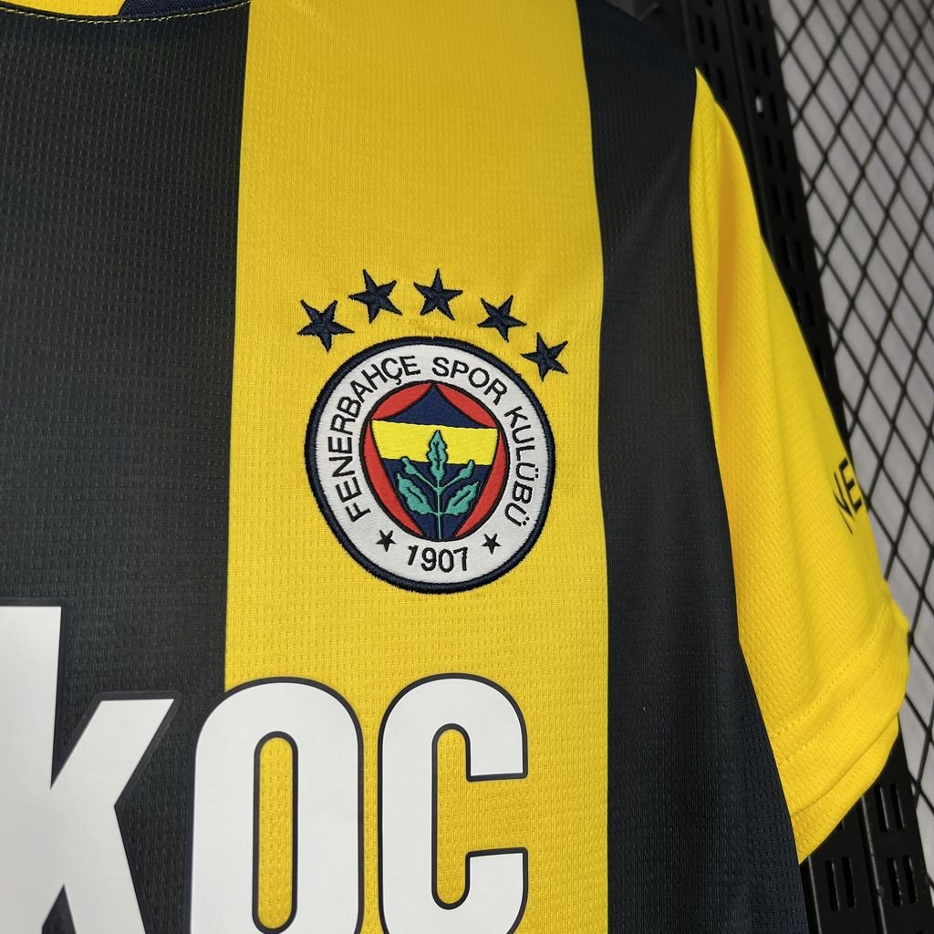 Fenerbahçe S.K. Arda Güler 10 Home Trikot 2024-2025 Fenerbahçe S.K. Arda Güler 10 Home Trikot 2024-2025